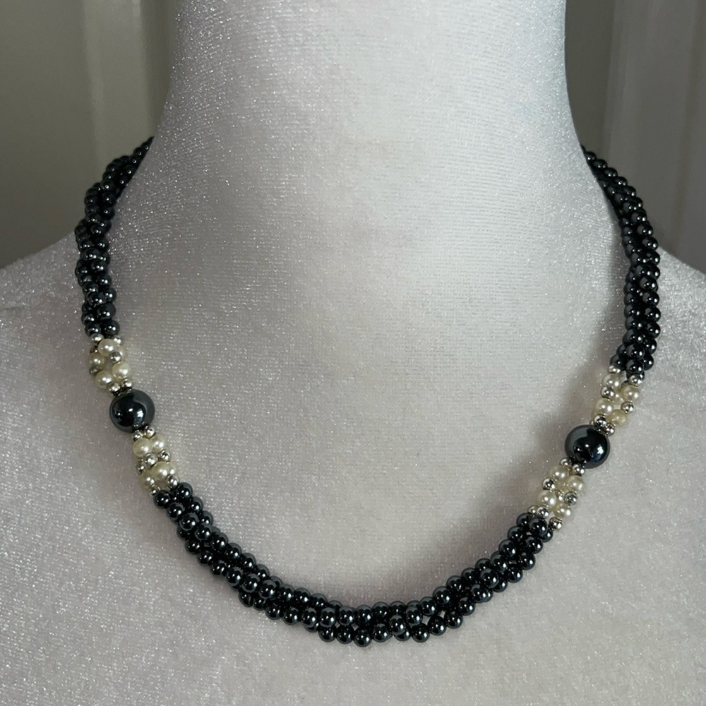 Vintage Hematite With Silvertone And Cream Beads Necklace